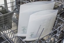 Load image into Gallery viewer, Reusable Silicone 'Ziplock' Bag   Large Size - Yuggen #Bethechange